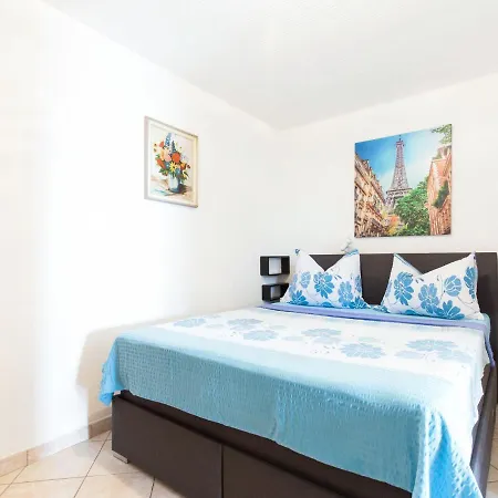 Brzic-3 By Interhome Apartamento